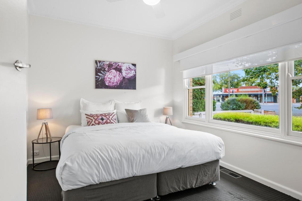 Family Friendly, Sleeps 8, Big Backyard, Pet Friendly Vila Ballarat Exterior foto